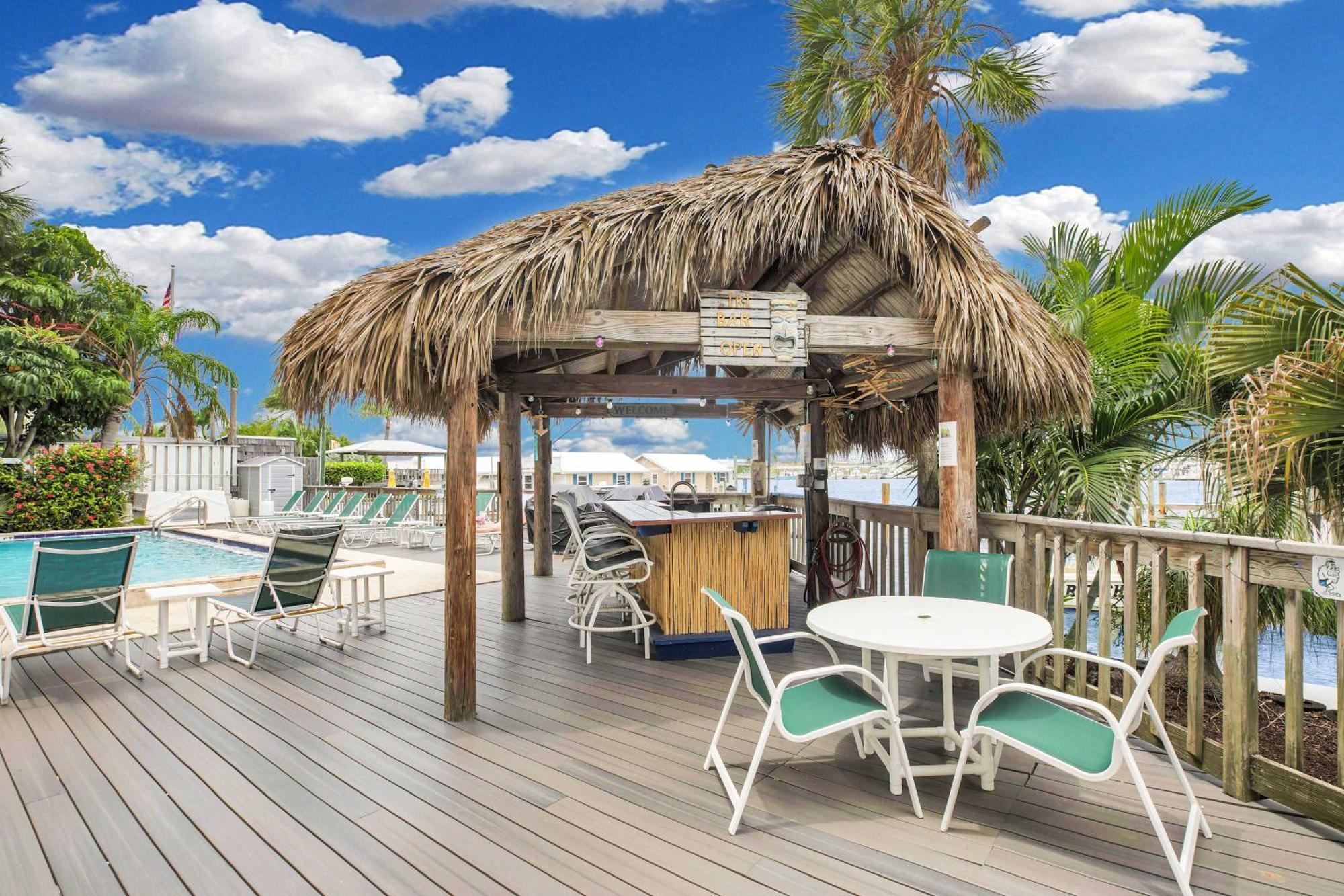 St Kitts - Downtown Waterfront Penthouse Pool Dock Parking Villa Key West Kültér fotó